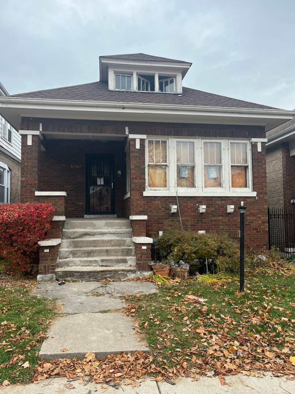 5707 South Campbell Avenue