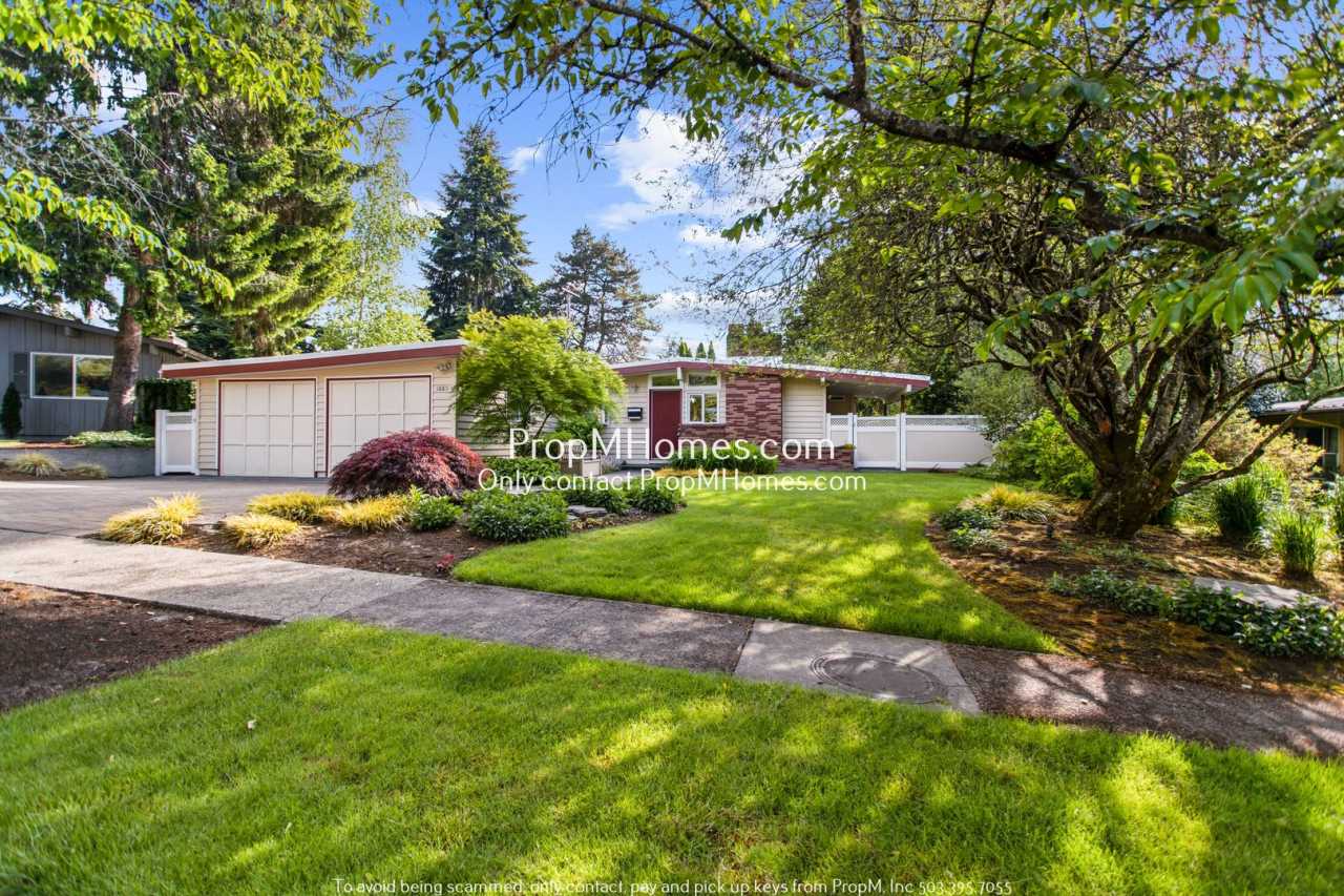 Mid-Century Dream Home: Three Bedrooms and an ADU Await!