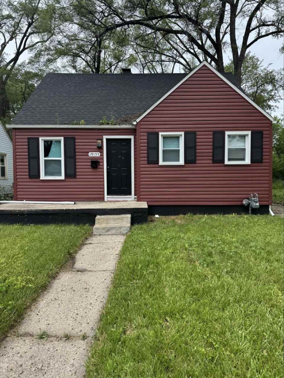 19155 Lindsay Street