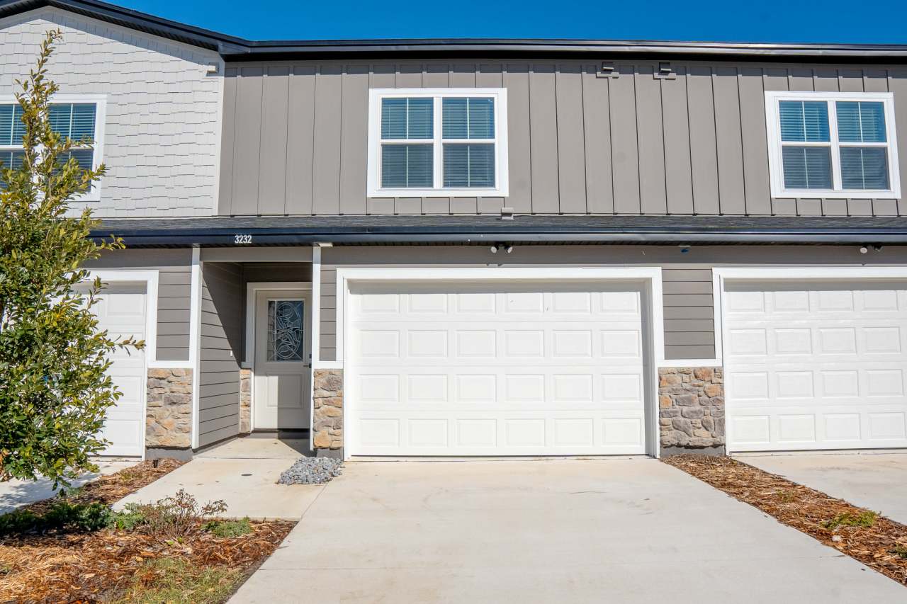 3232 Isabella Court - 3232