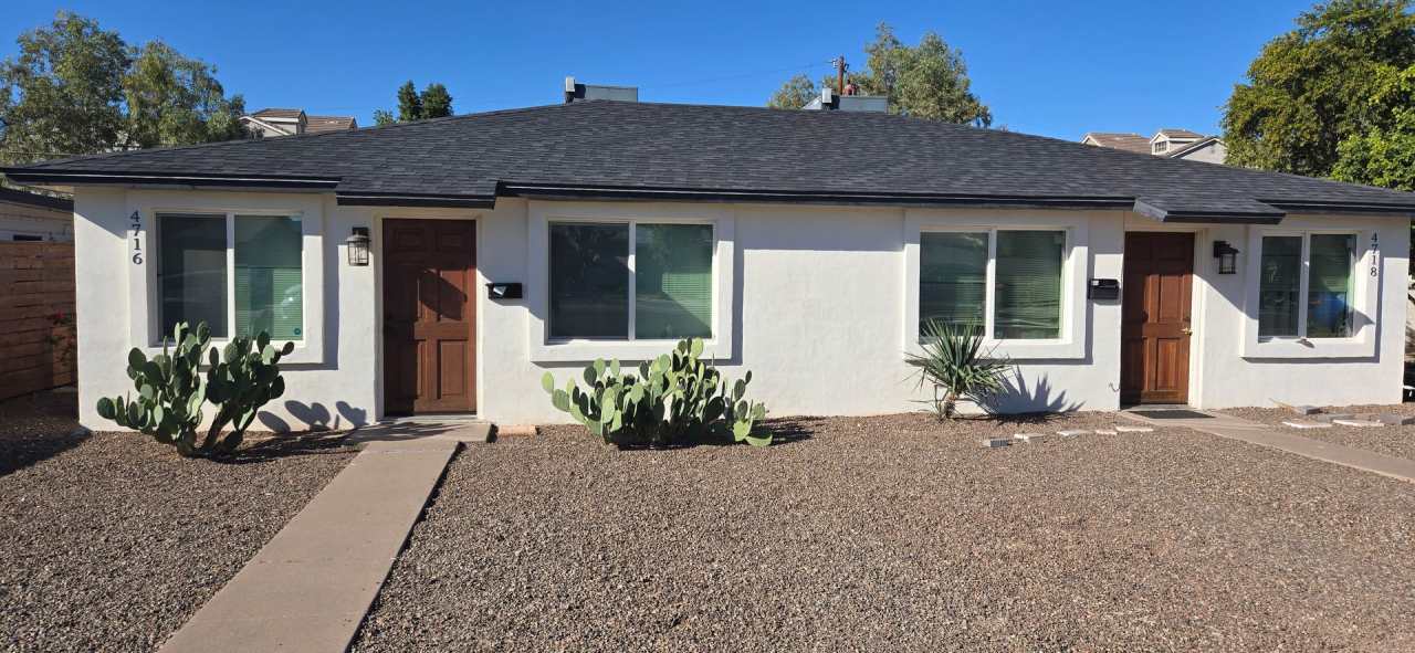 Newly Remodeled 2 Bedroom 1 Bath Condo