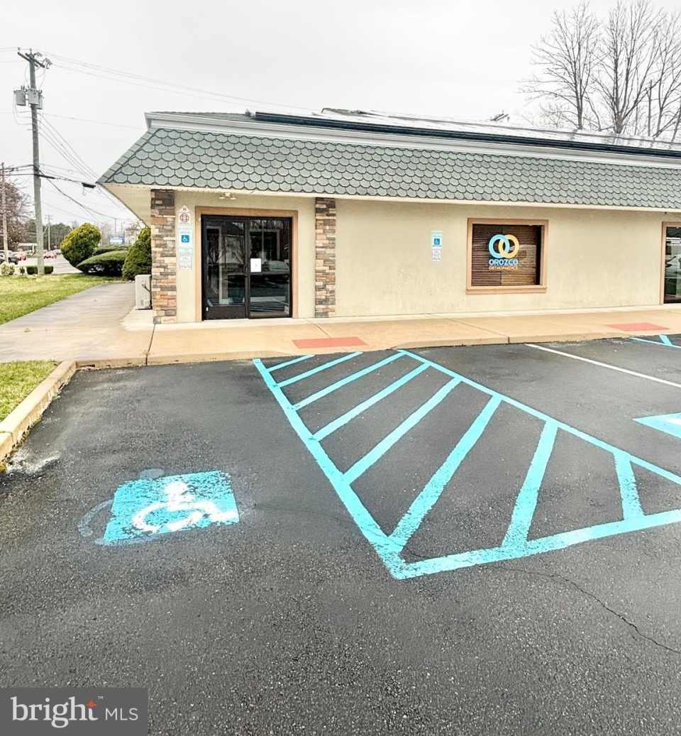 373 S WHITE HORSE Pike