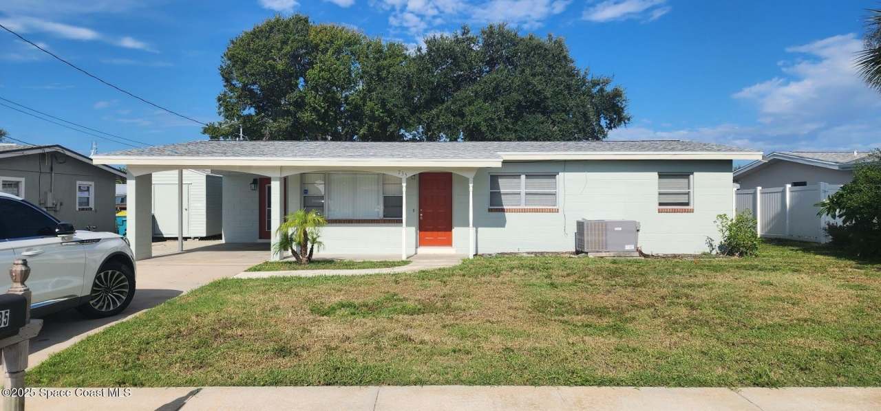 735 Jacaranda Street