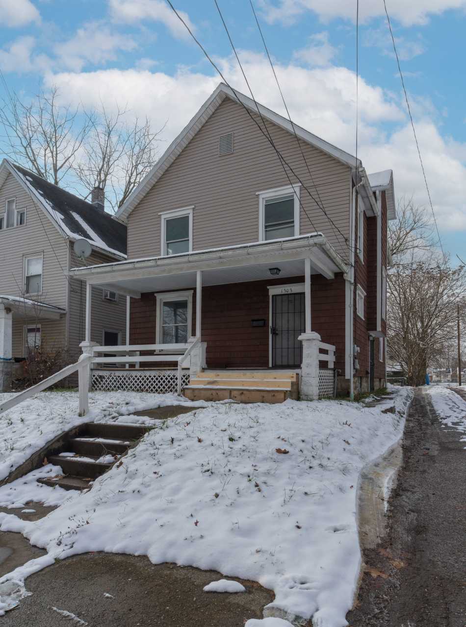 1303 Rowland Ave Ne