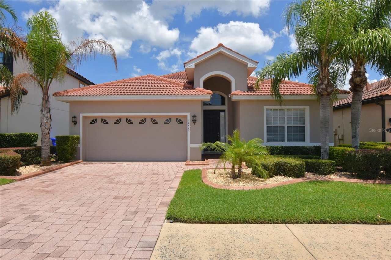 1966 ALTAVISTA CIRCLE