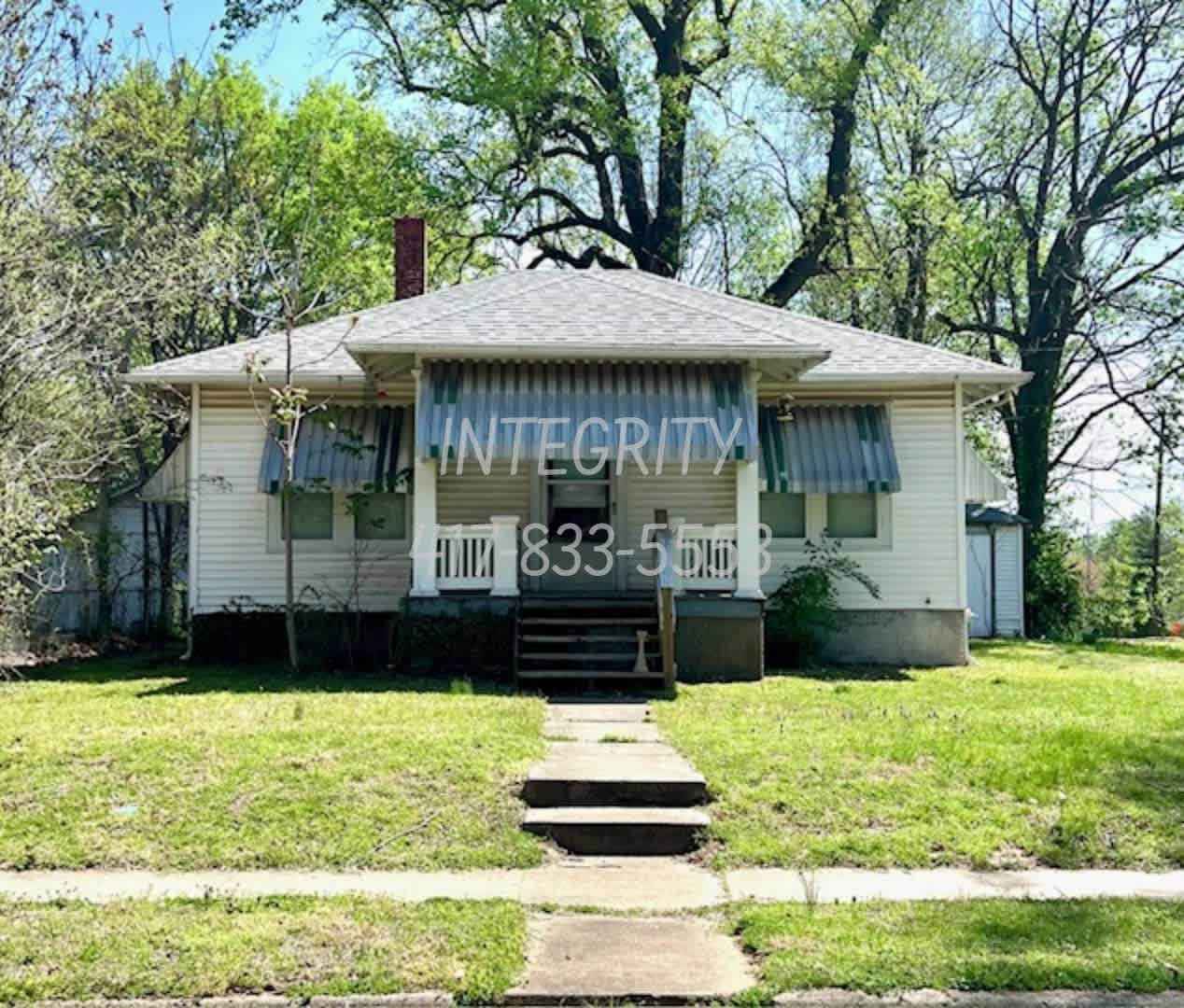 946 S Missouri Ave