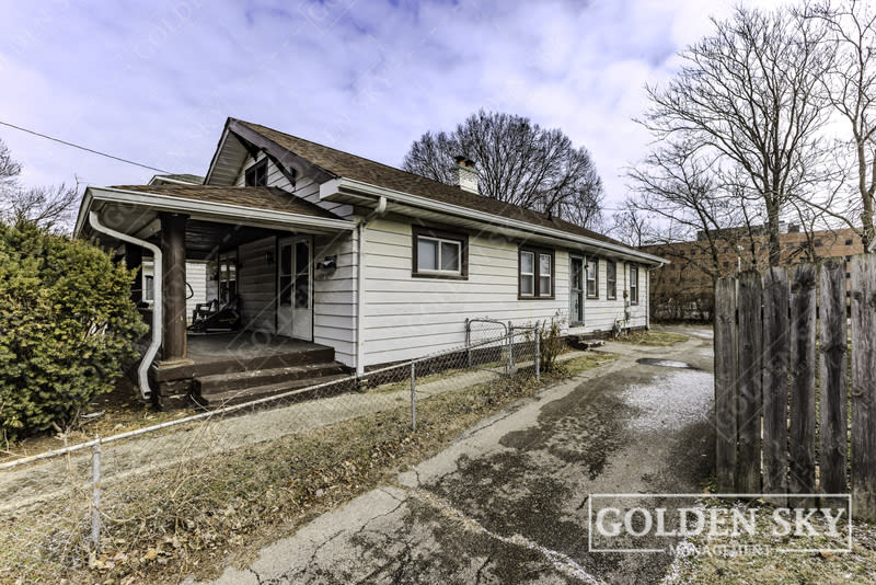 2937 North Kenwood Avenue - A