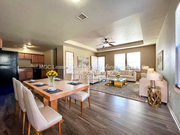 123 Southwest Rock Garden Street