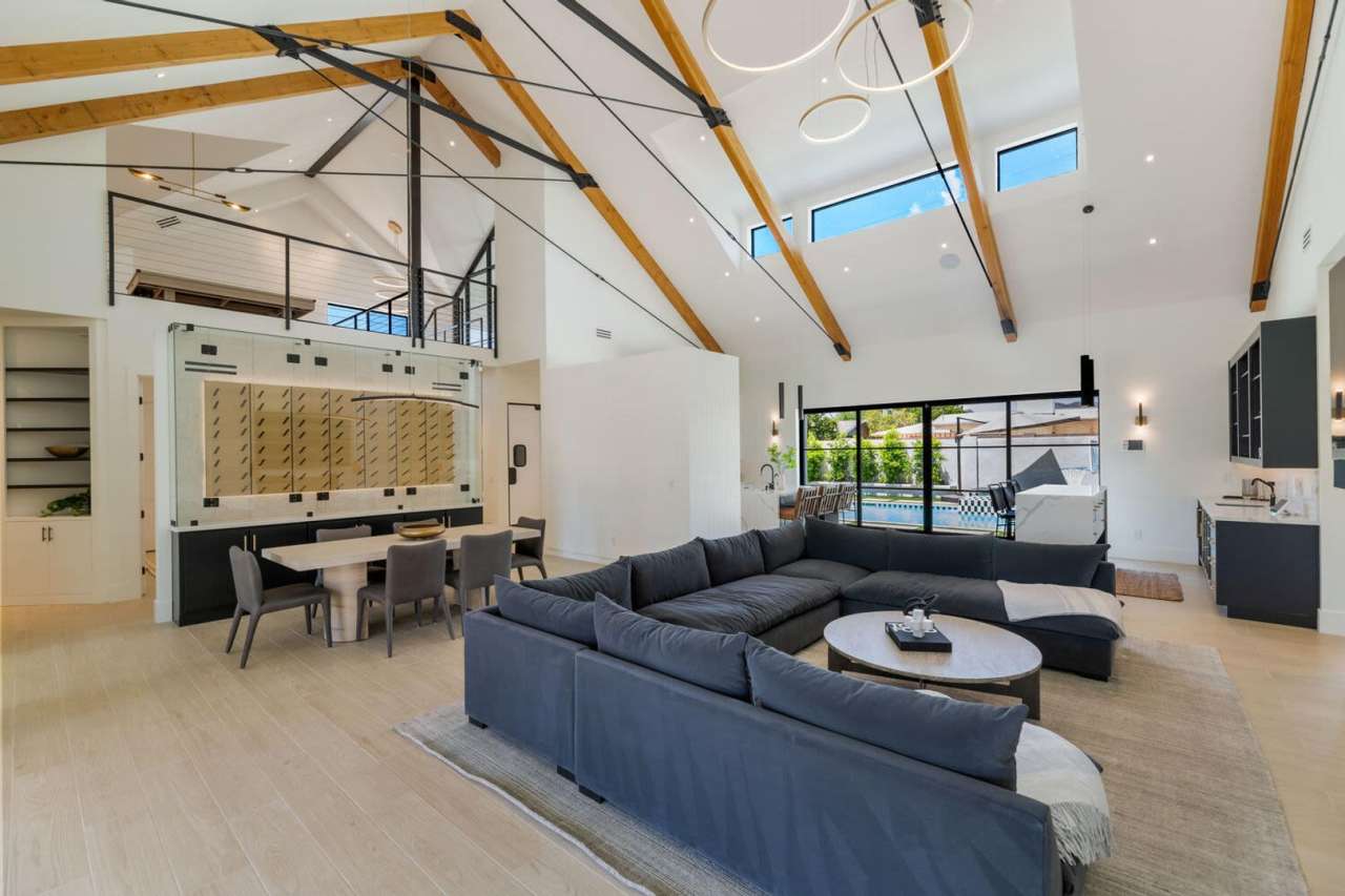 Rates Vary: $17,495 - $29,995