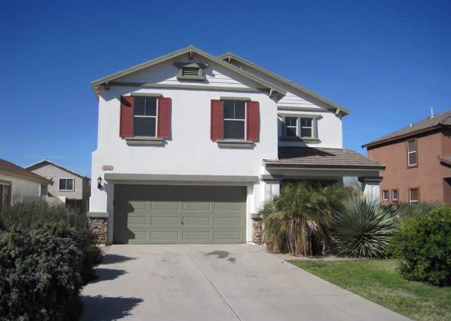 2946 S Del Rancho Cir