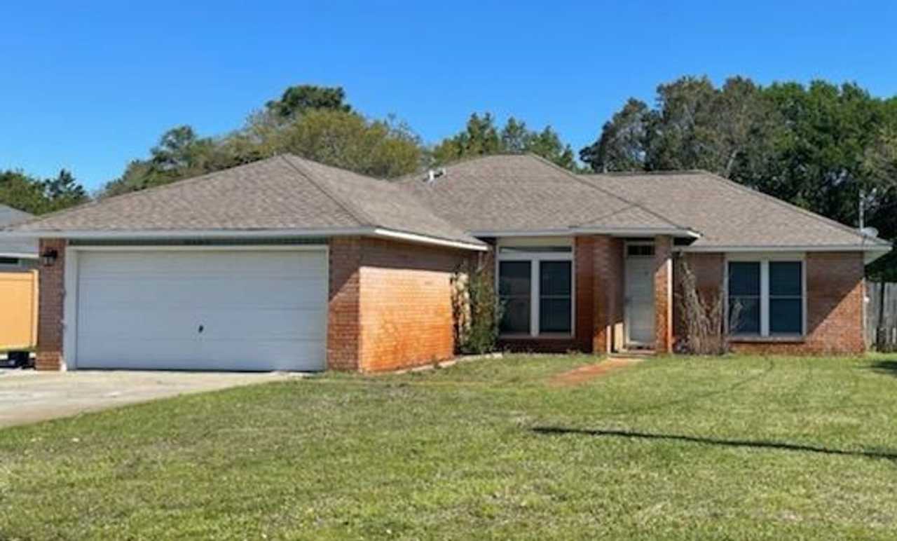 Navarre - 8562 Vehlin Court - 3 Bedroom, 2 Bathroom