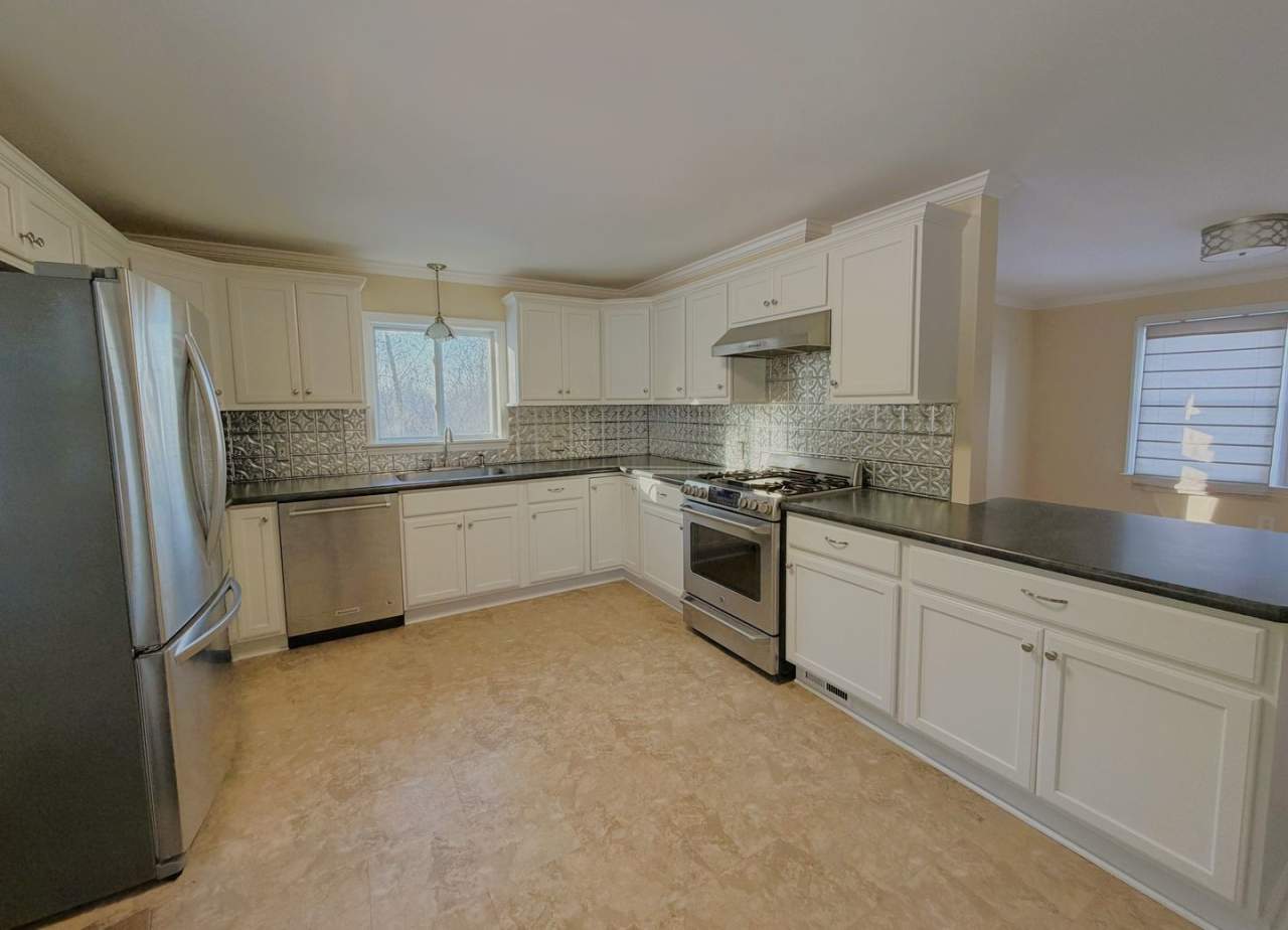 Single-Family Home with Scenic Views, Large Yard  Spacious Bedrooms