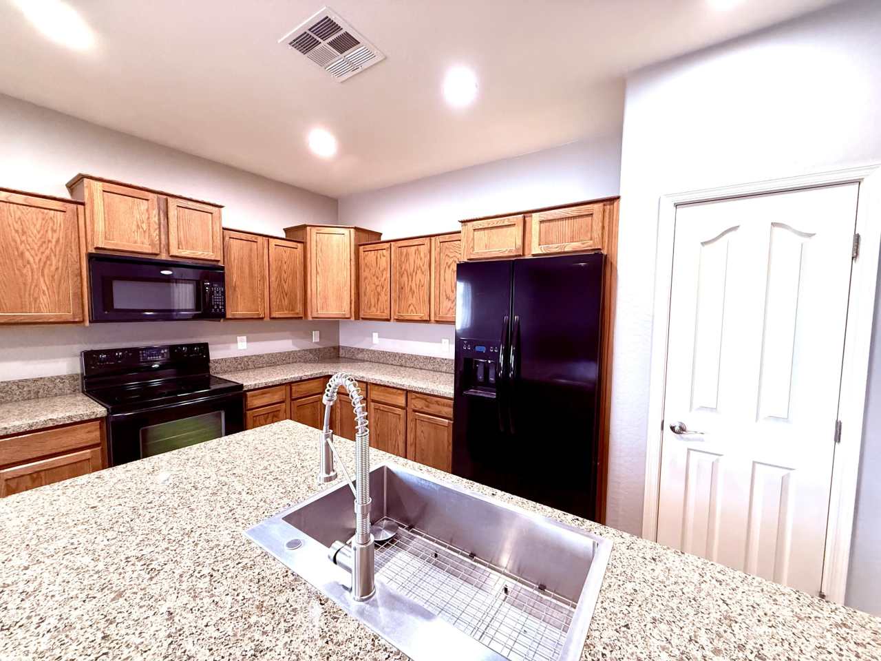 2865 North Mystic Court