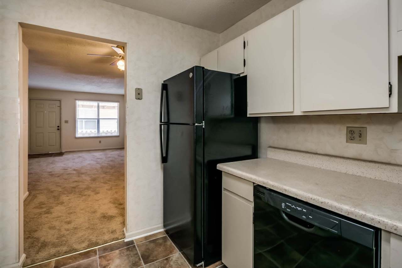 Essex Square Apartments