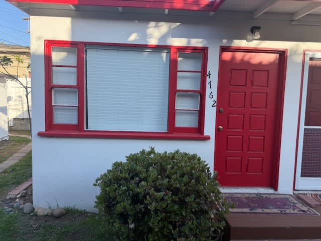 4764 Point Loma Avenue - 1