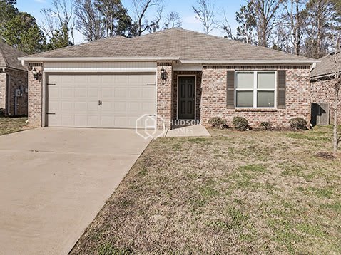 724 The Heights Lane