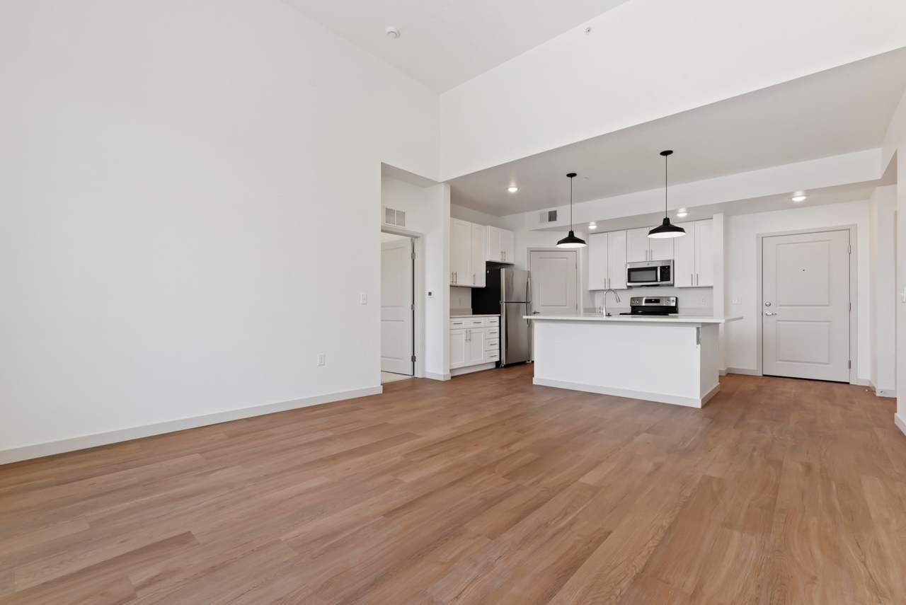 The Station Apartments at Gateway