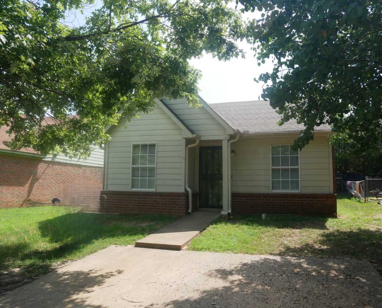 ****JUST REDUCED****7128 Village Ln, Olive Branch, MS