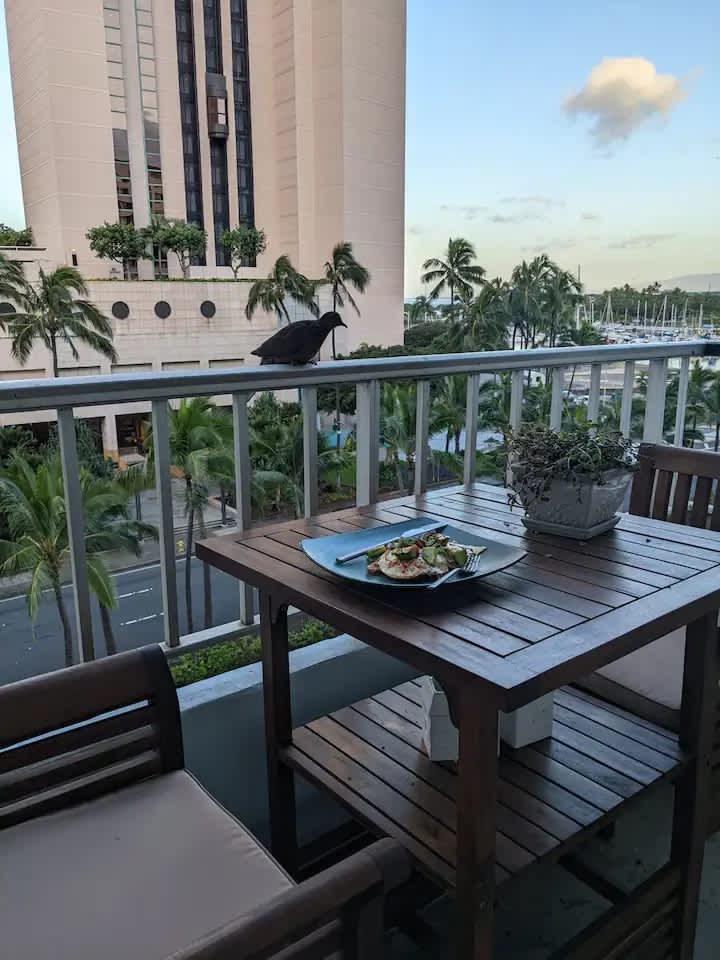 1690 Ala Moana Boulevard - 605