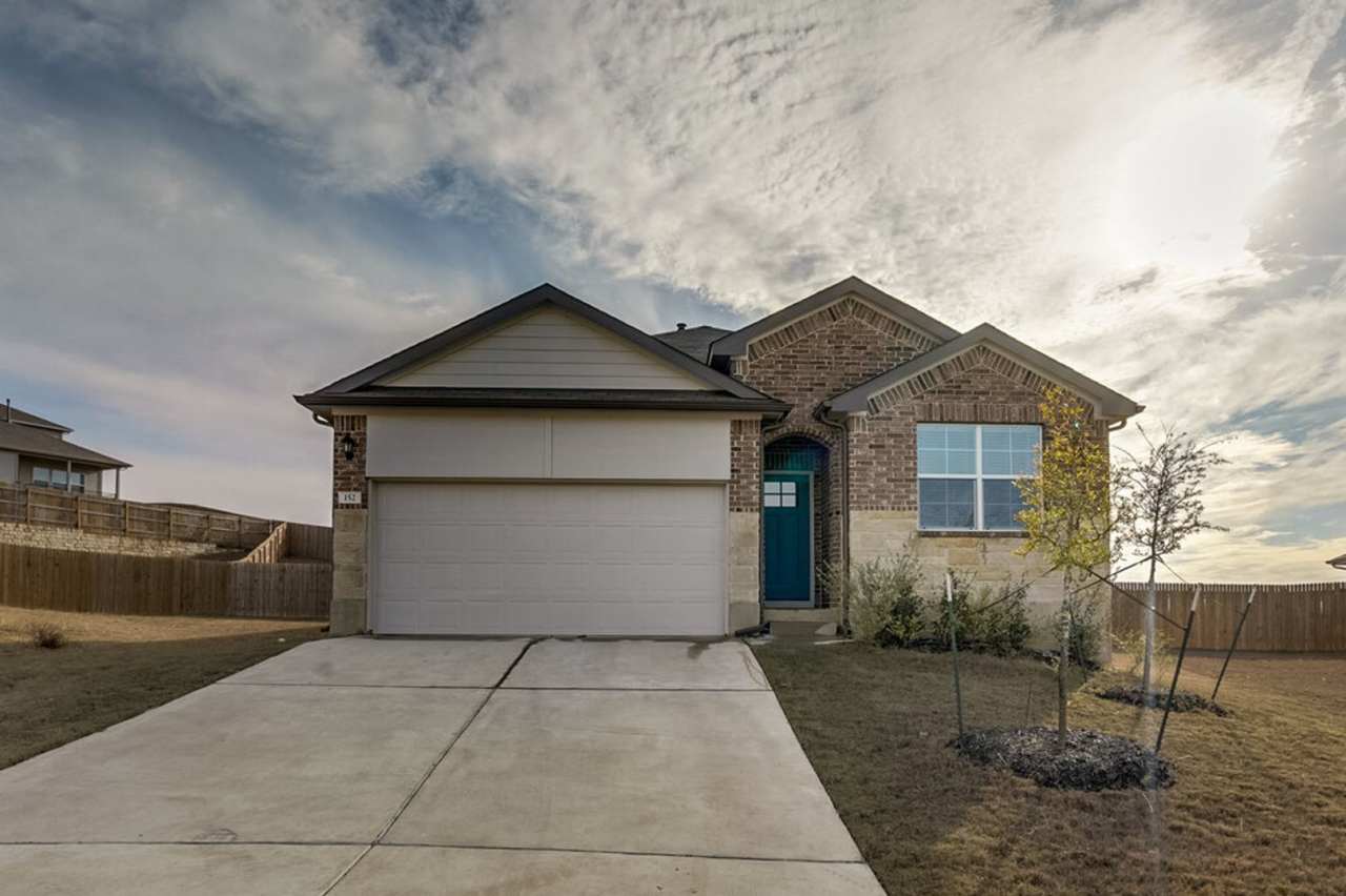 152 Docile Loop, San Marcos TX 78666