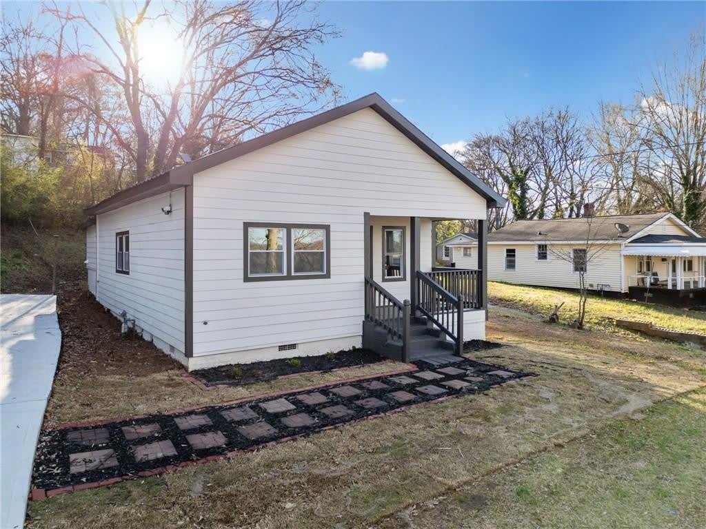 125 Roosevelt Street