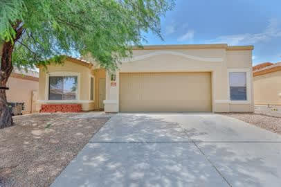 198 East Placita Nubes De Agua