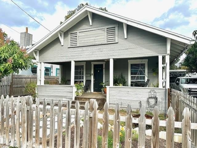 412 E FLORIBRASKA AVENUE