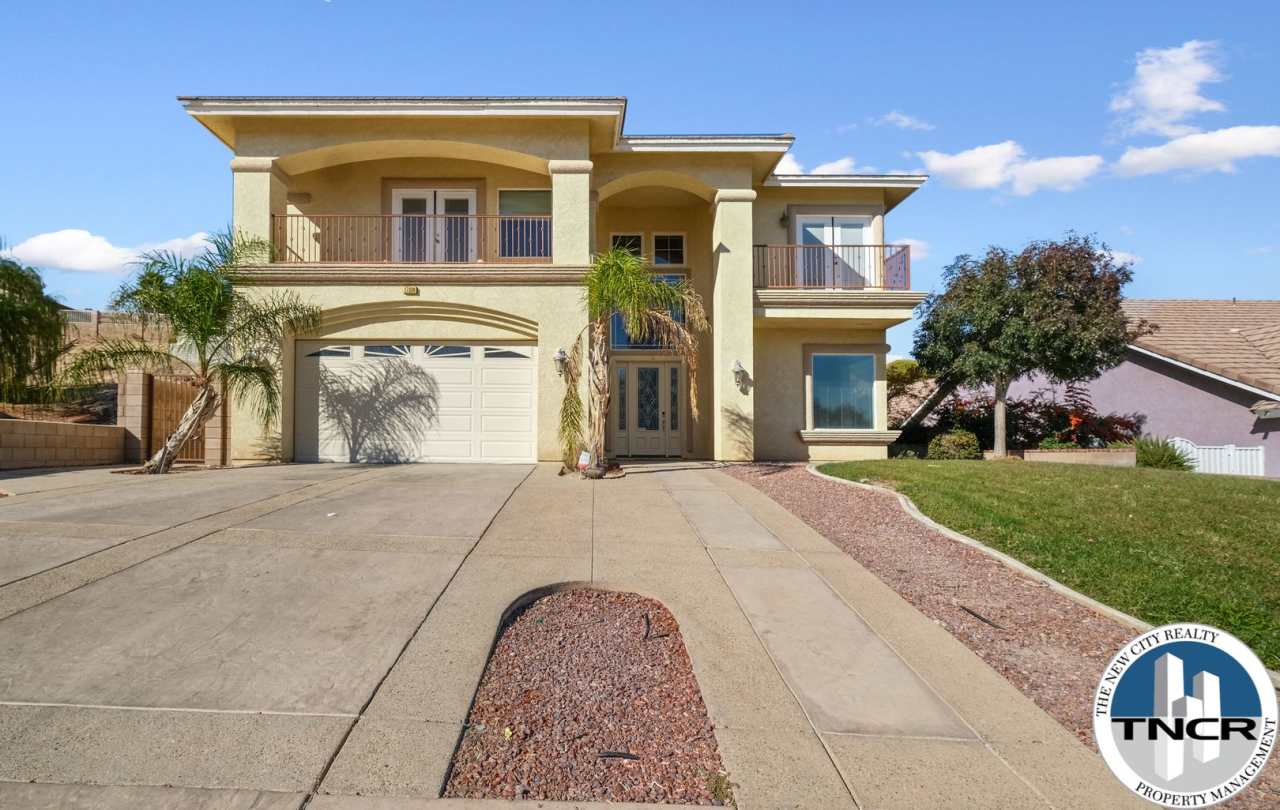 Gorgeous 4 Bedroom | 3.5 Bath