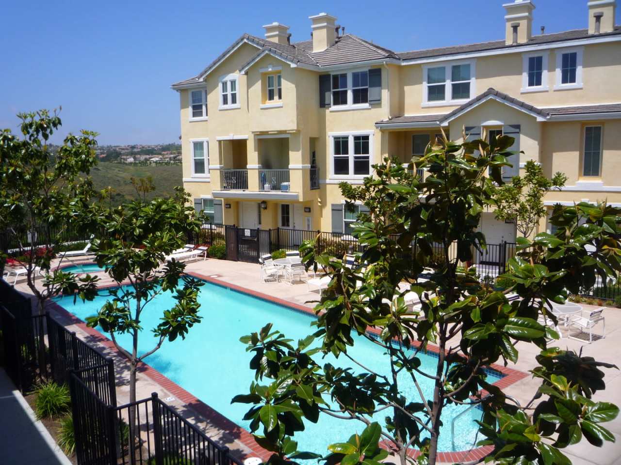 Great Deal for Spacious townhome in Otay Ranch!