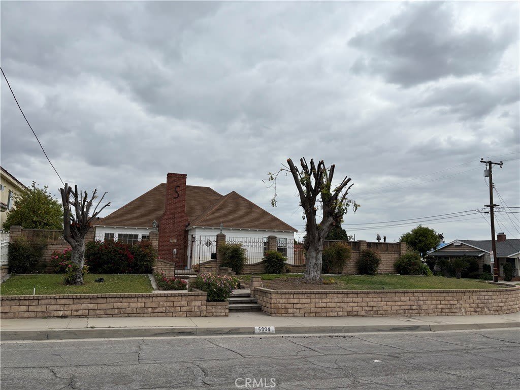 5304 Glickman Avenue