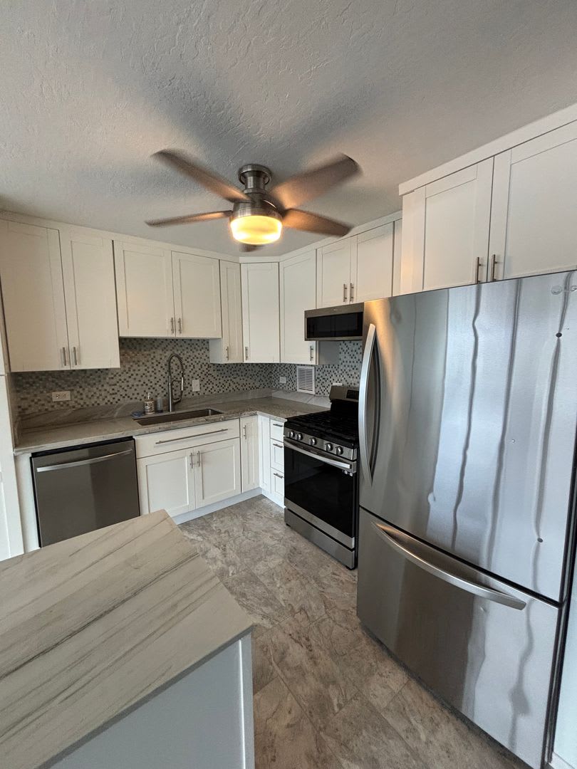 Executive Ocean Views, Fresh Interior