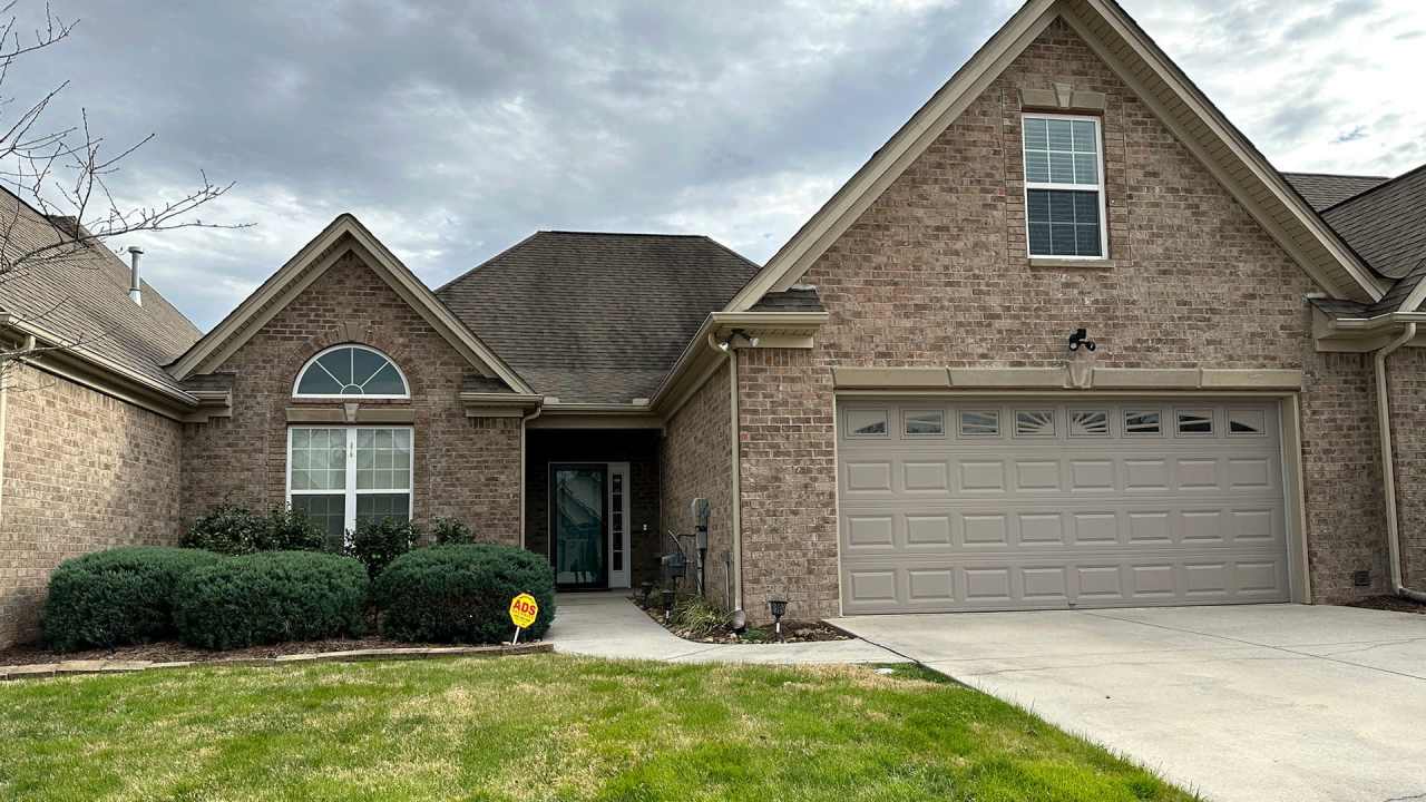 Large Townhouse in Stonewall Farms in Hixson