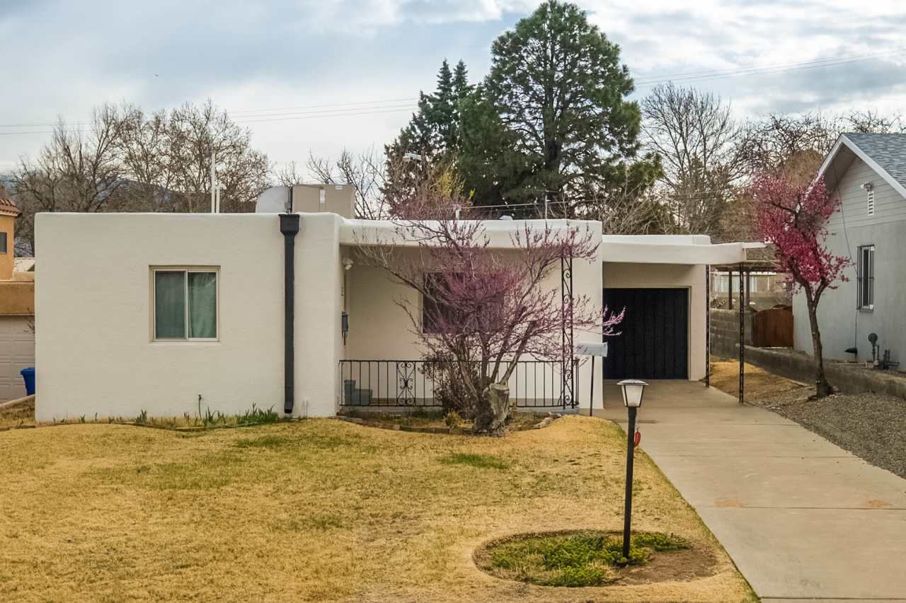 720 Carlisle BLVD SE
