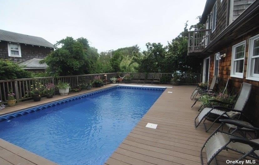 748 Ocean Breeze Walk