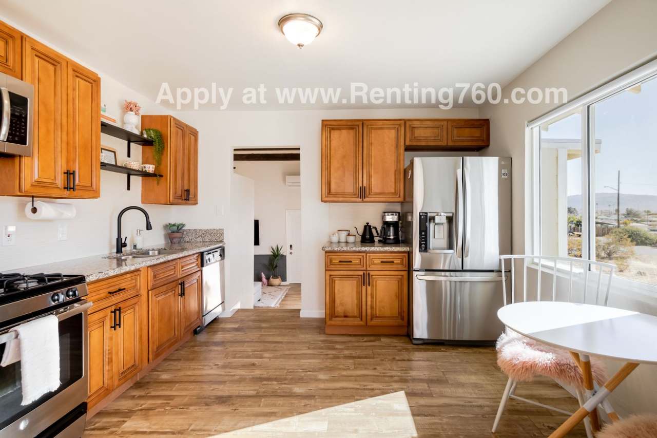 Lovely 3 Bed Home With Solar Panels!