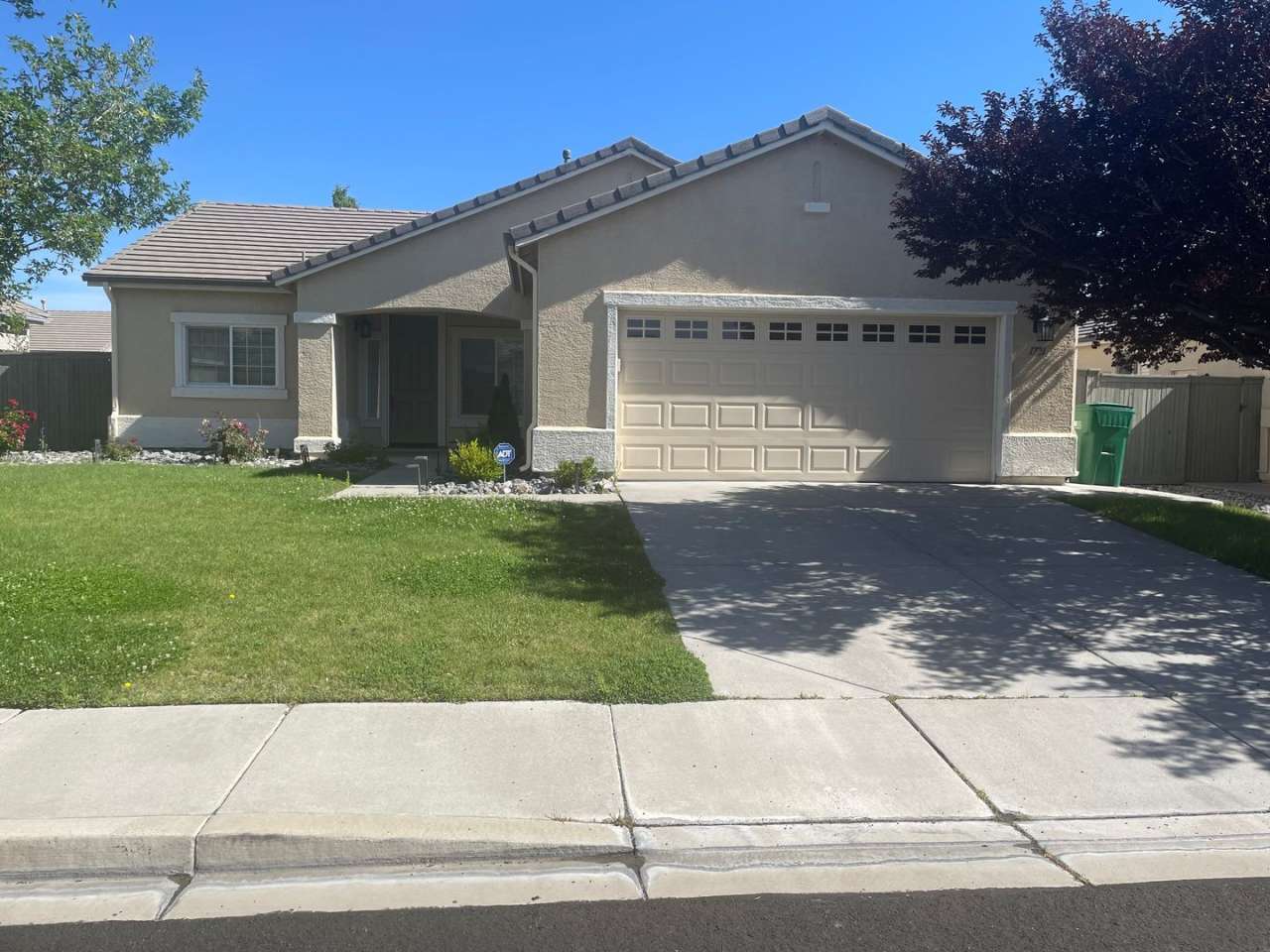 Beautiful Double Diamond Ranch Home For Rent