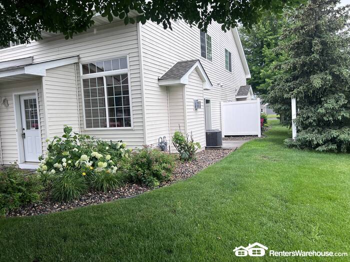 2457 Yellowstone Drive