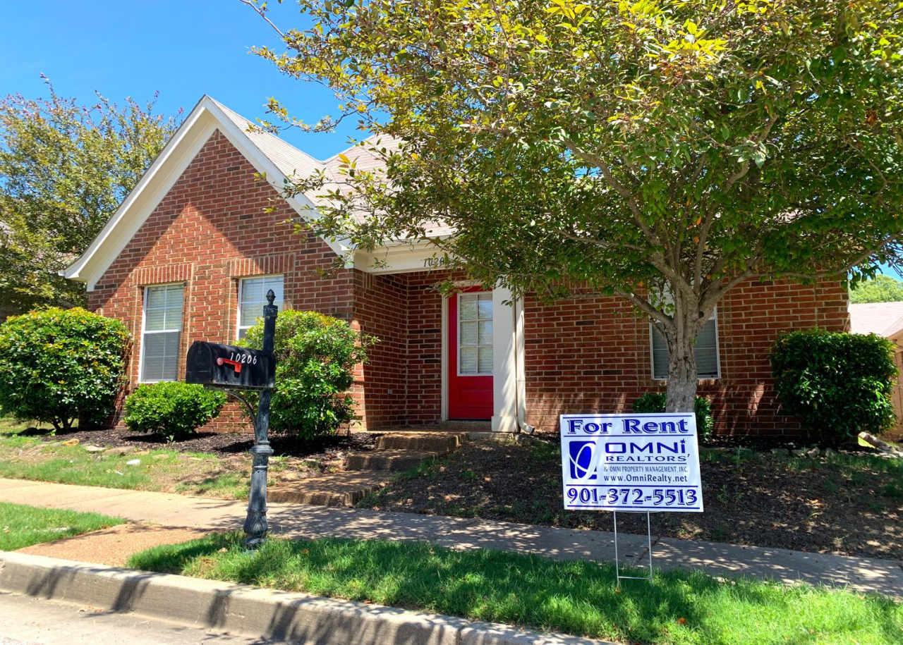 Awesome Home for Rent!!!! UNDER REPAIR