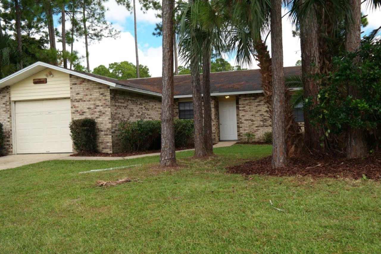 Charming 2-Bedroom, 2-Bath Single Family Home with Garage