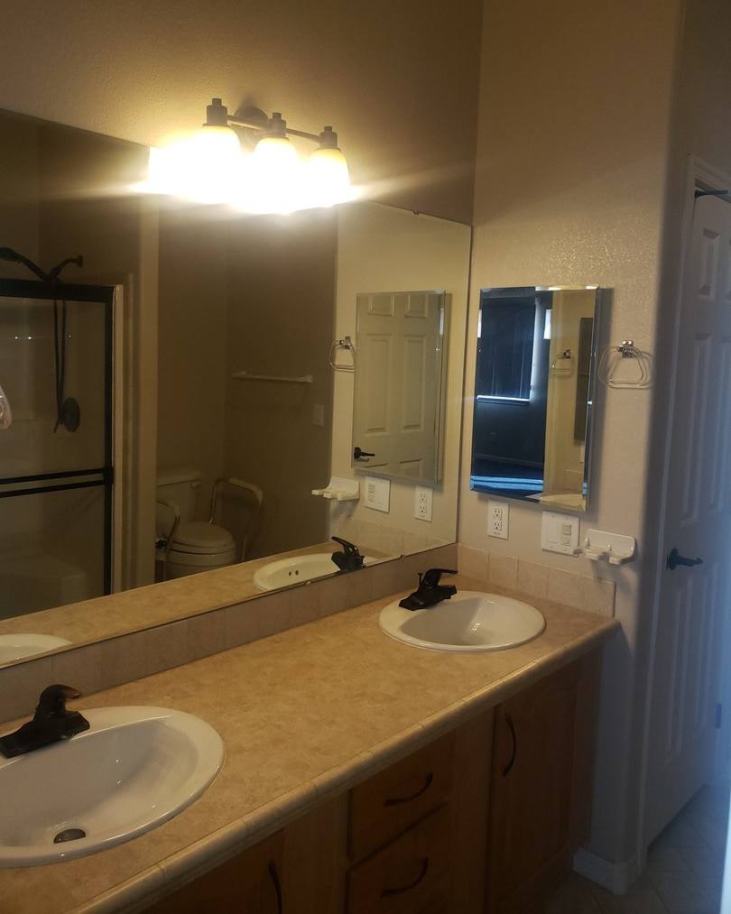 3 bd 2 bath Golf Course Living