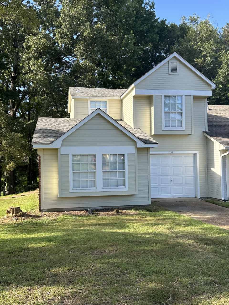 101 Glen Hollow Drive