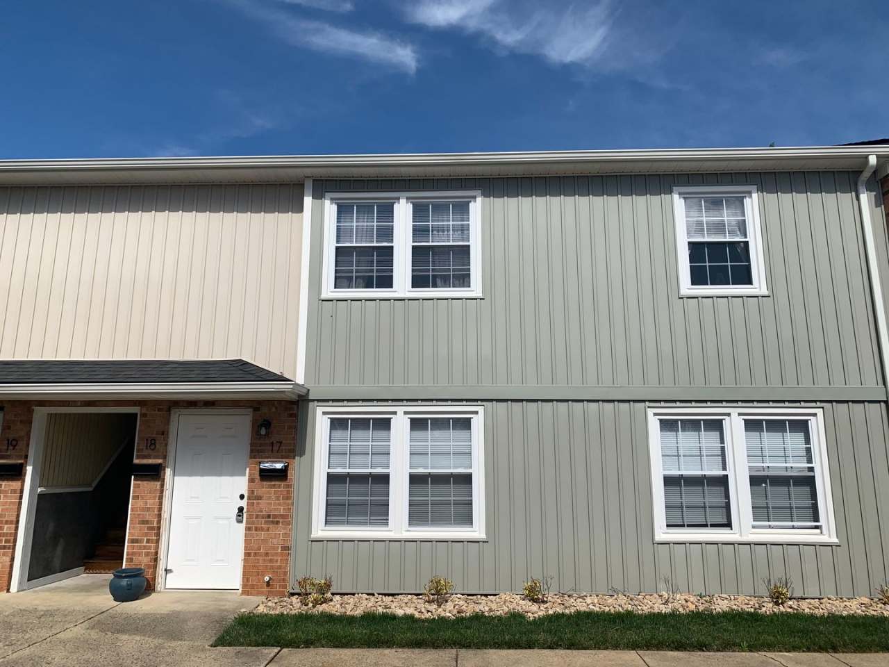 Rutherford Townhomes Off Fort Avenue