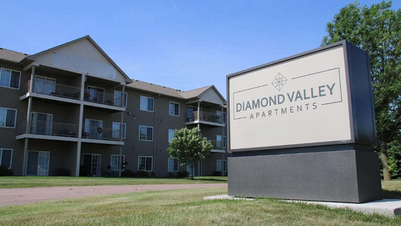 Diamond Valley Apartments