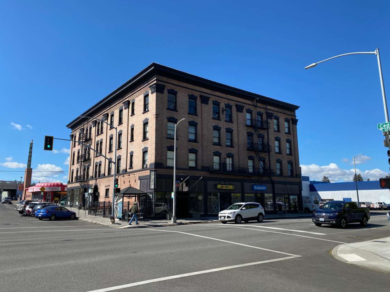 Grand Coulee Building