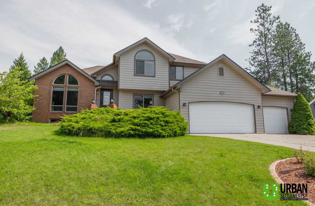 Spacious 4 bedroom and 3 bathroom house for rent