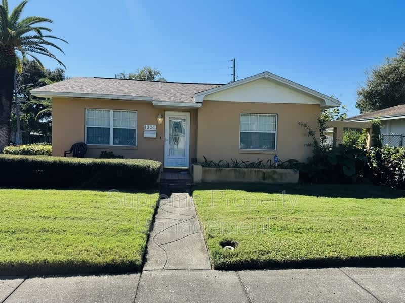 1300 13th Avenue South