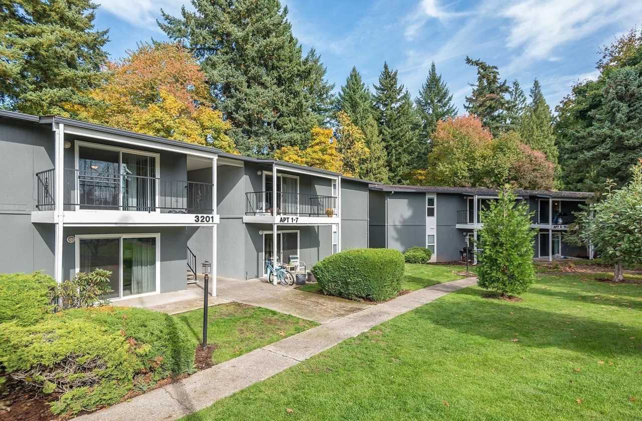 Cedar Lane Apartments