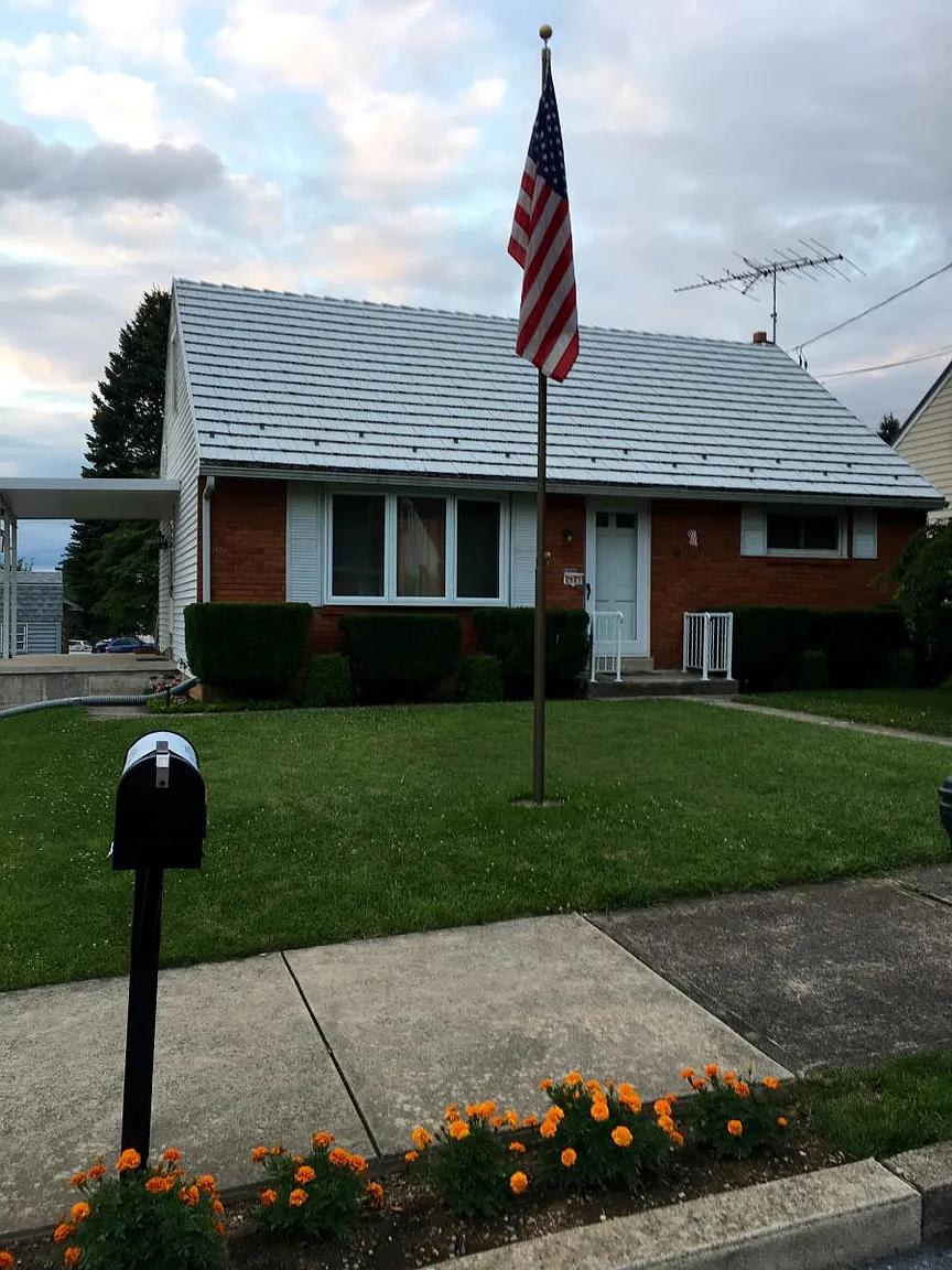 2621 27th Street Southwest