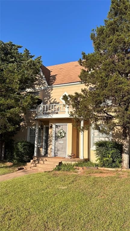 3714 N Shartel Avenue