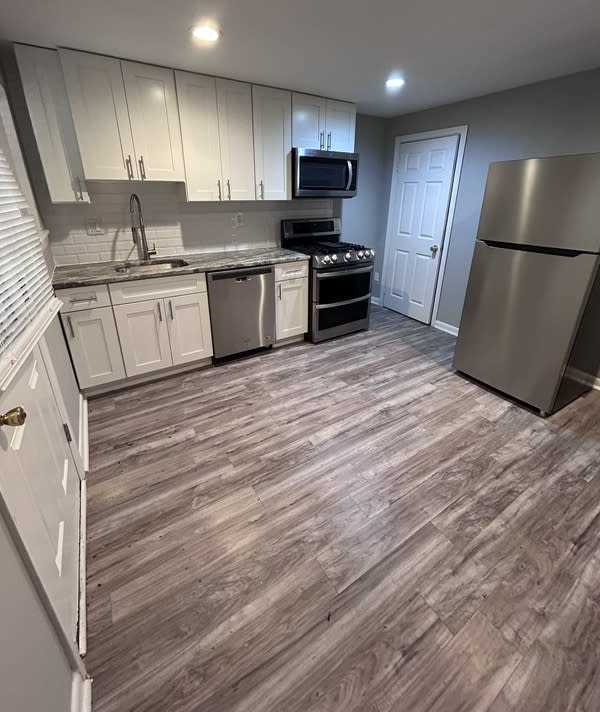 874 North Uber Street